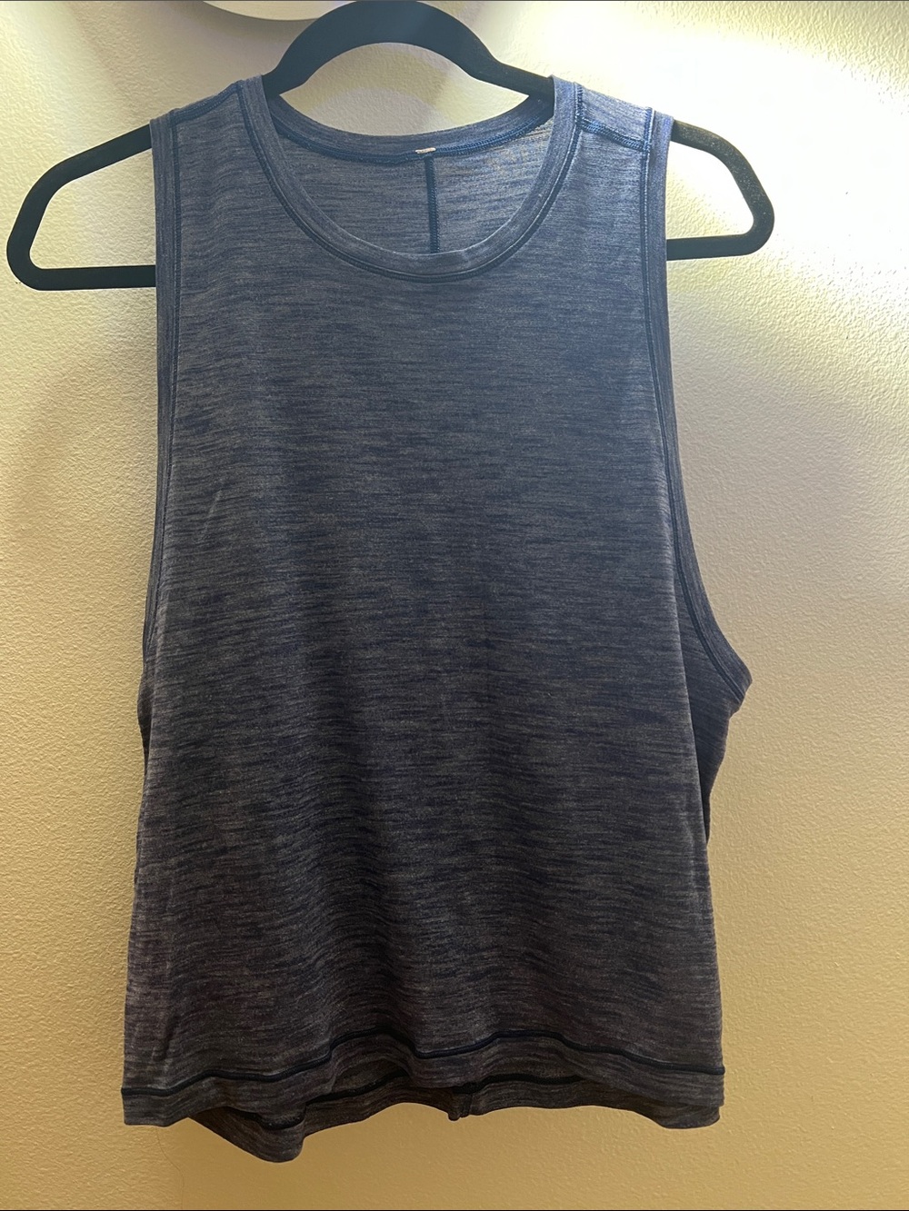 //LULULEMON ATHLETICA// Heathered Navy Sleeveless Tank